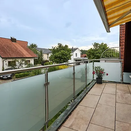 Eva アパート ジンゲン